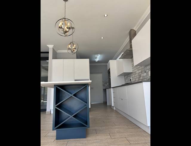 3 BEDROOM CLUSTER FOR SALE IN THE ISLANDS ESTATES